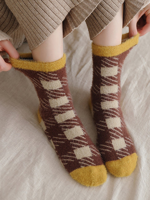 5 Pairs Women Winter Plaid Plush Socks