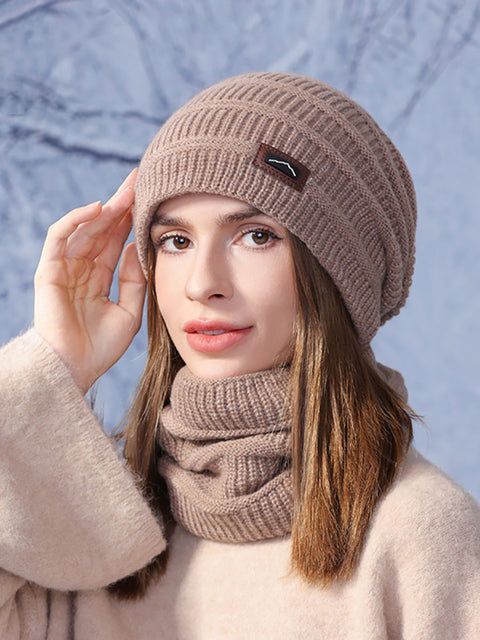 Bonnet et écharpe en tricot doublés de polaire coupe-vent et chauds pour l'hiver