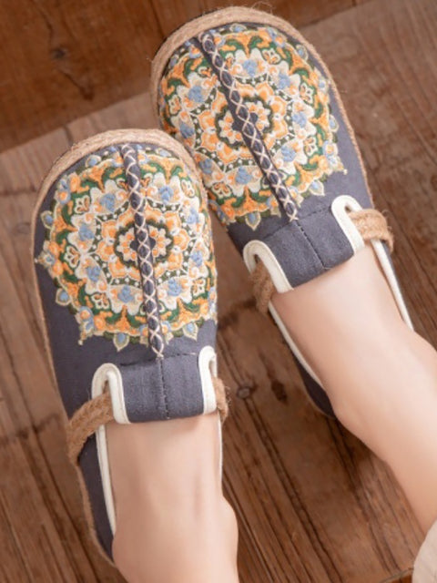 Chaussures plates en lin avec broderies de fleurs ethniques pour femmes