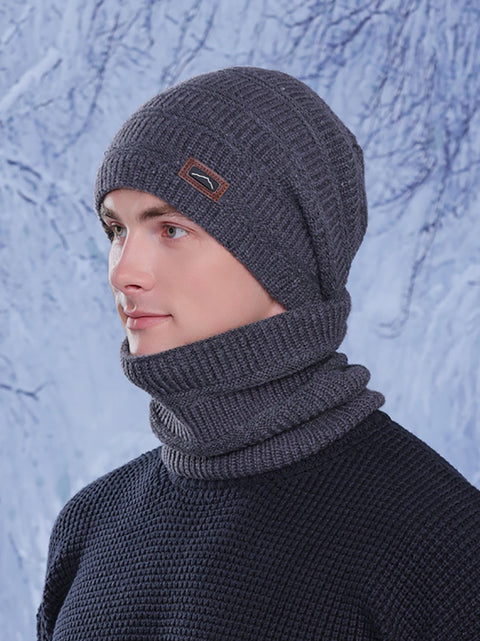 Bonnet et écharpe en tricot doublés de polaire coupe-vent et chauds pour l'hiver