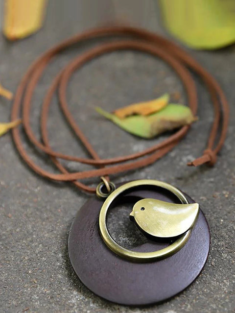 Collier pendentif en bois rond en forme d'oiseau en métal mignon