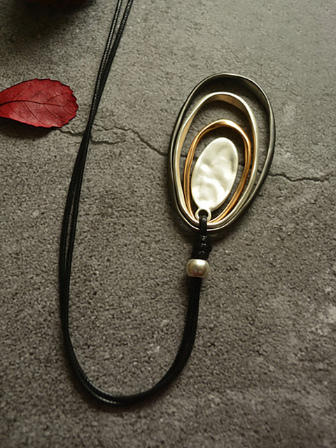 Collier long coréen simple et polyvalent à plusieurs couches avec cercle ovale